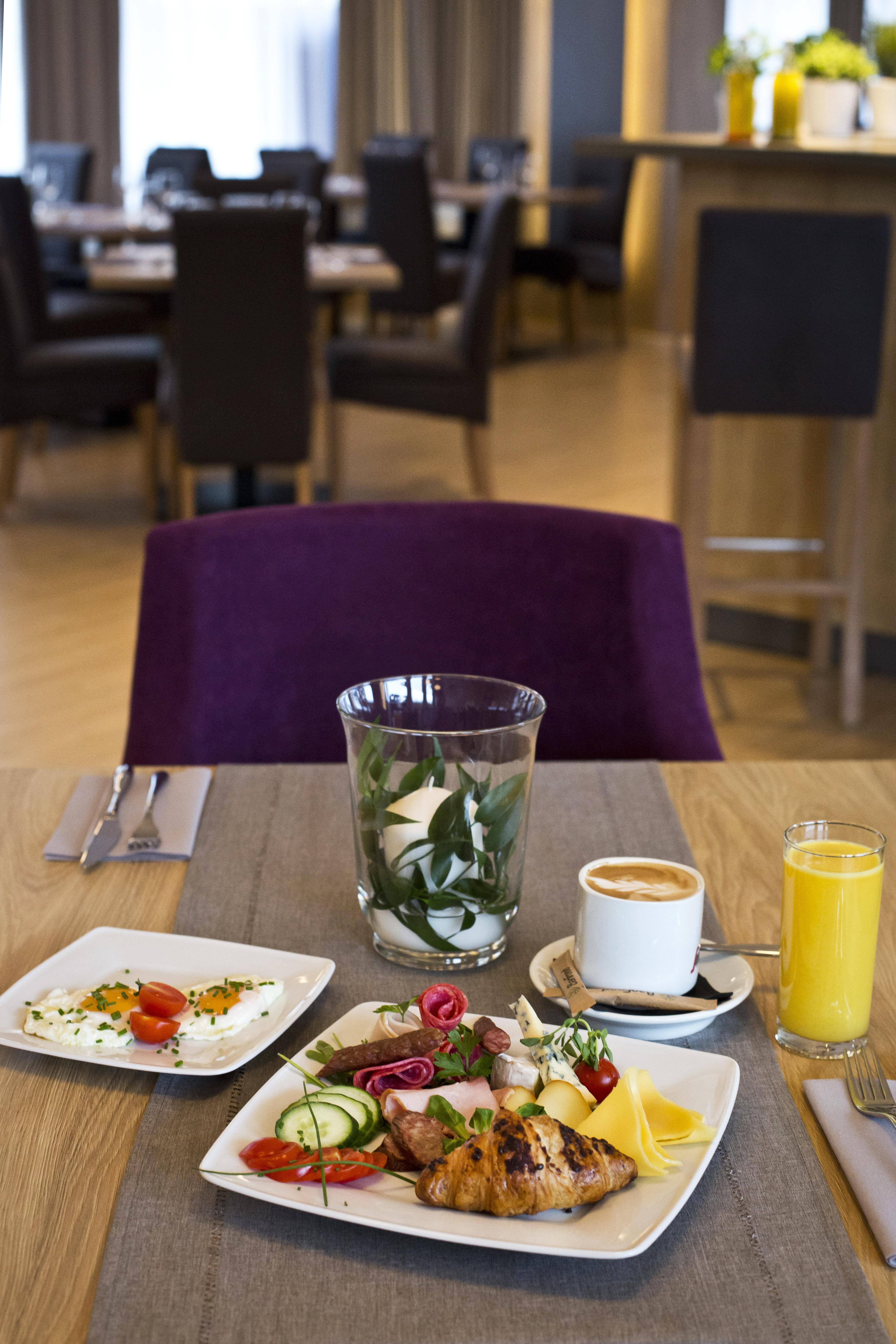 Hotel Conrad Comfort Cracovie Extérieur photo